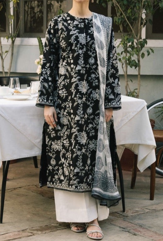 ZARA SHAH JAHA Embroidered 3pc linen dress with digital printed dupatta.