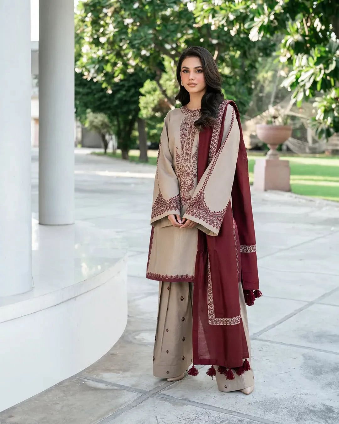 Barqoue Unstiched 3PC Dahank Fabric